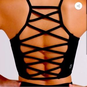 BuffBunny • Ivy Crop • Medium • NWT